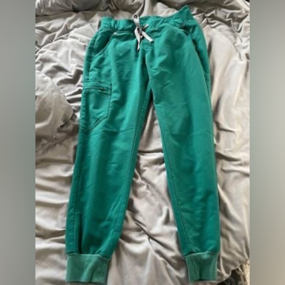 Figs Zamora Joggers Hunter Green